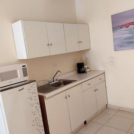 הרמוסיו Apartamento 12 Con Dos Camas , A 200 Mts Del Vado Del Rio , Cerca Del Centro De Gobierno , Internet De Alta Velocidad מראה חיצוני תמונה